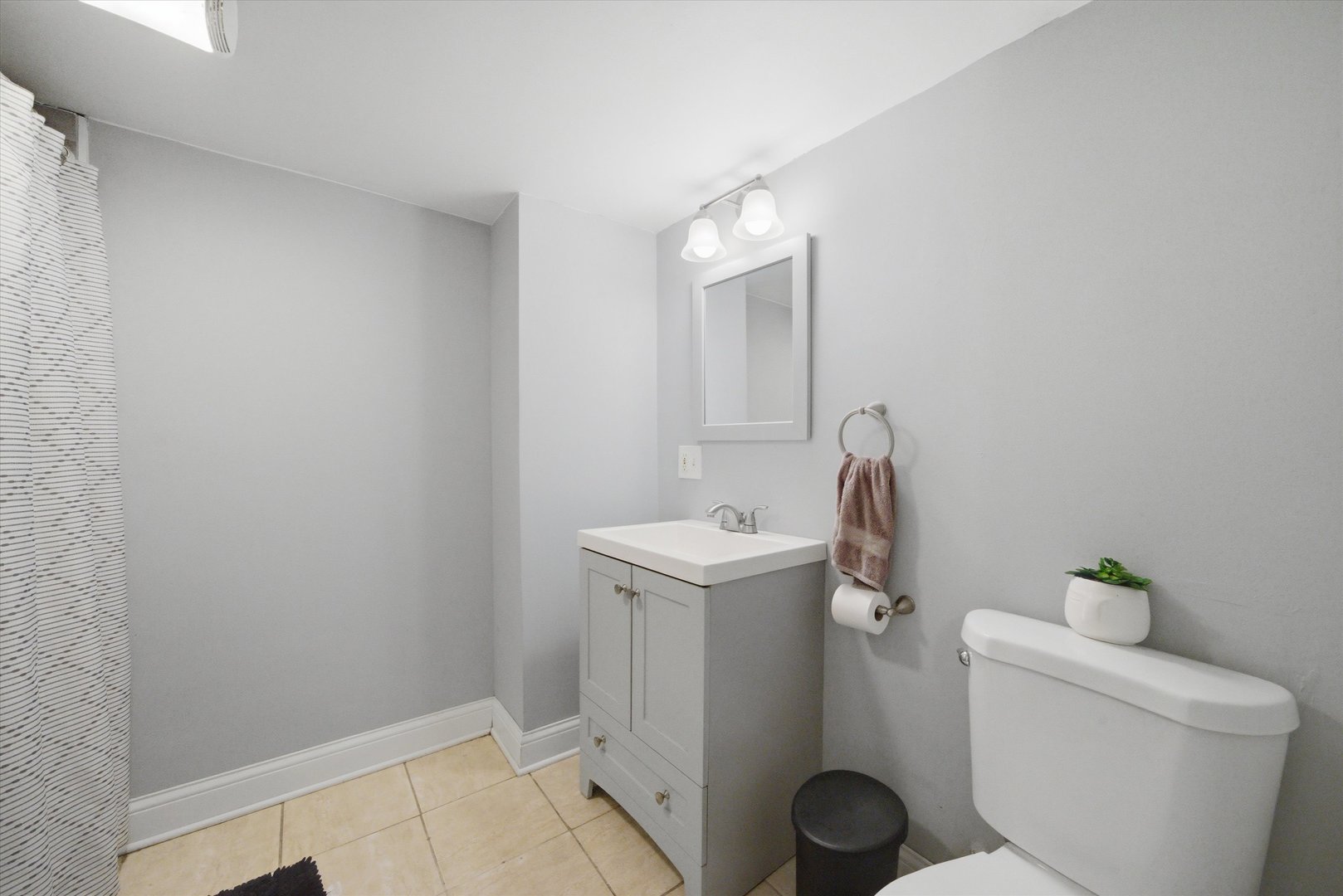 3448 W 73rd Street, Chicago, IL 60629
