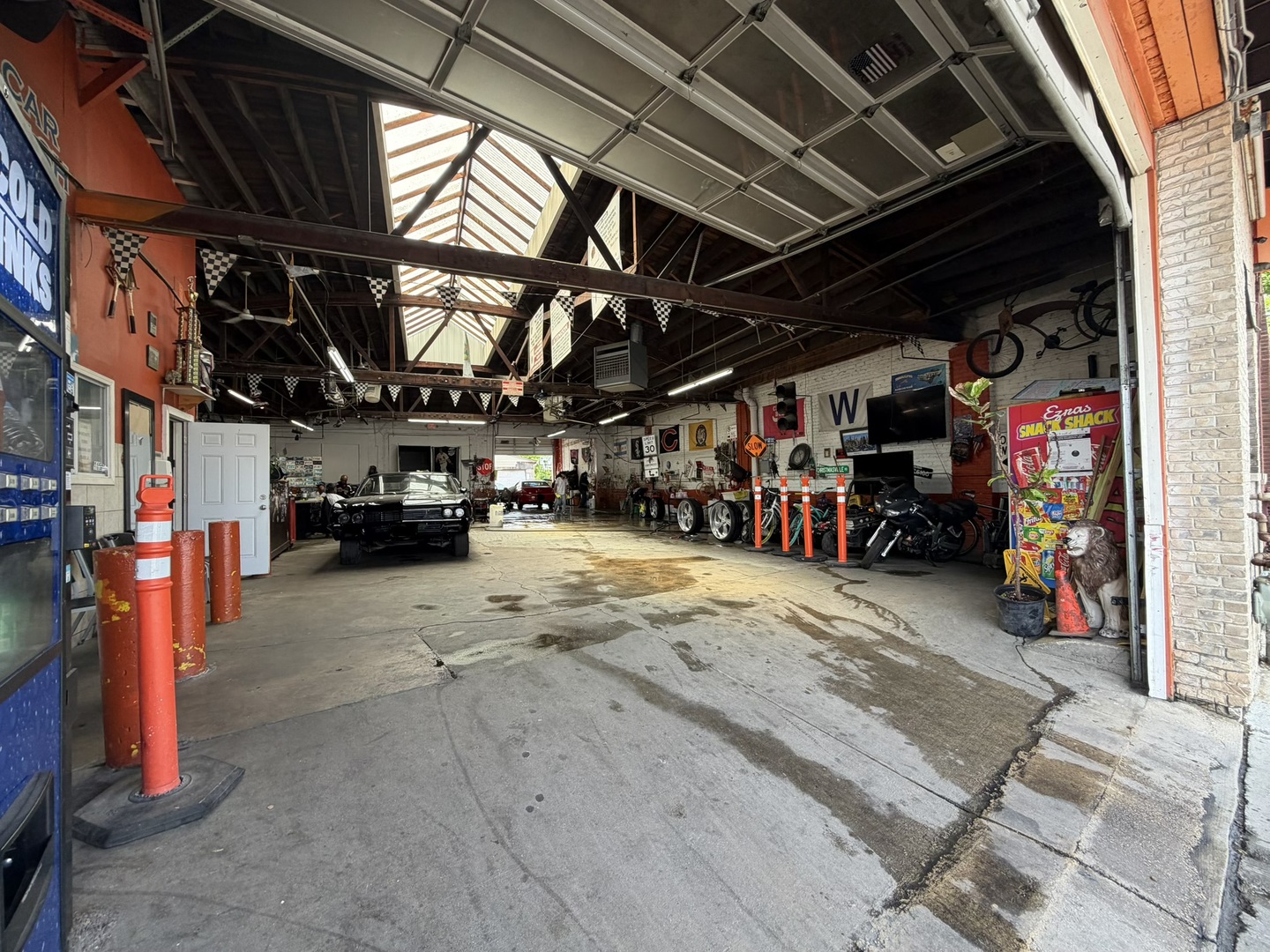 2323 W 18th Street, Chicago, IL 60608