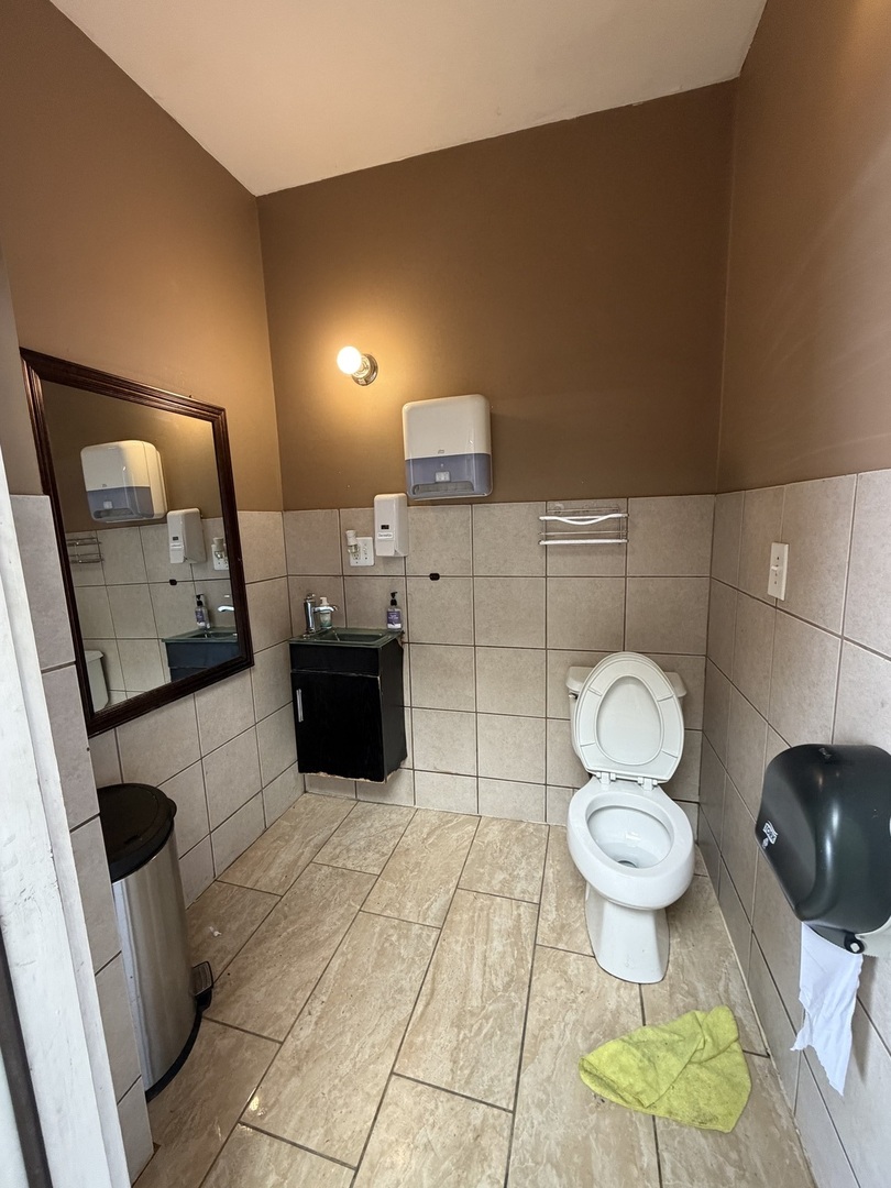 2323 W 18th Street, Chicago, IL 60608