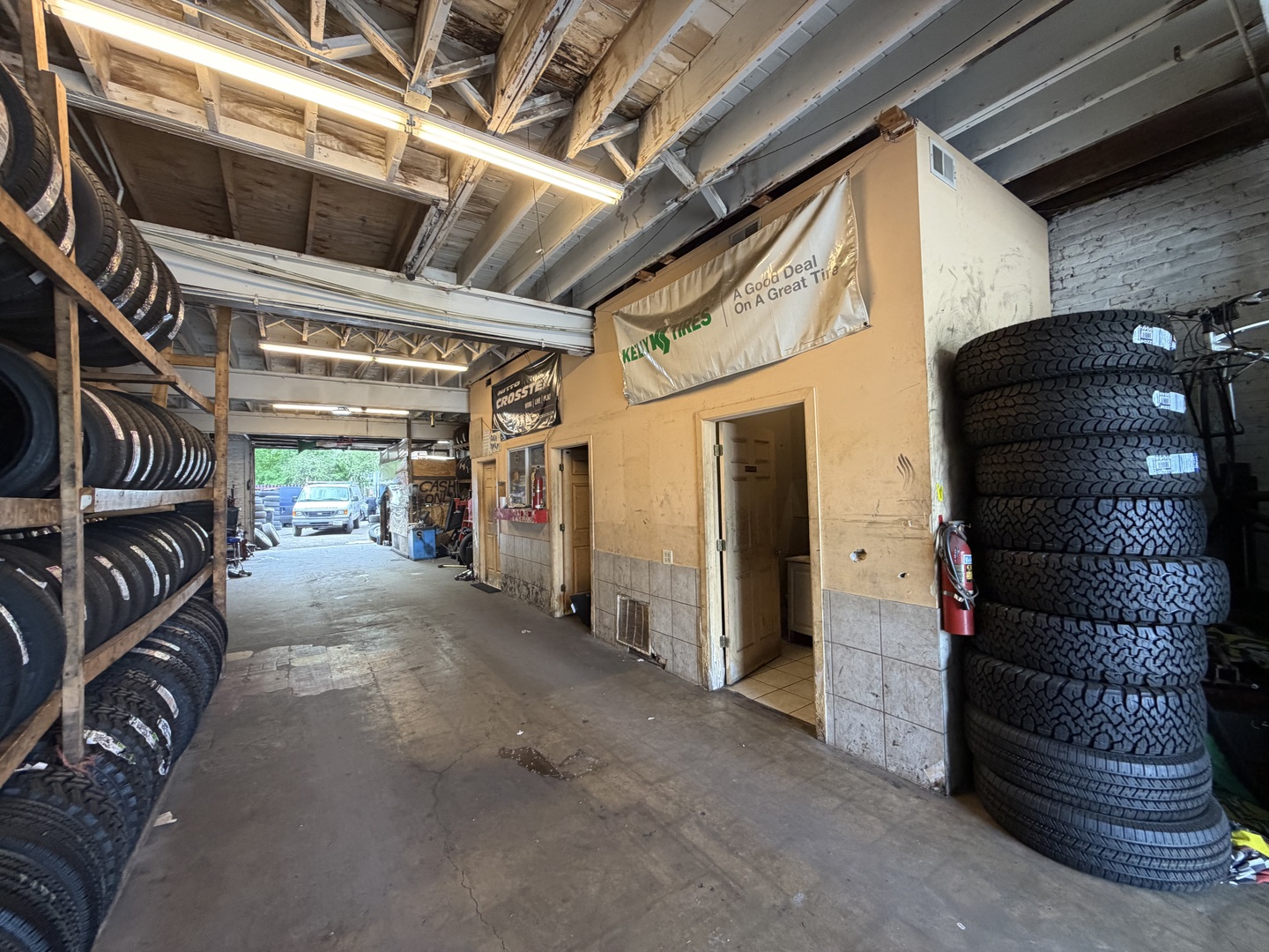 2323 W 18th Street, Chicago, IL 60608