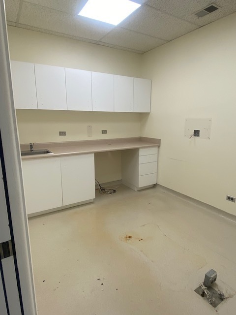 7350 W COLLEGE Drive #207, Palos Heights, IL 60463