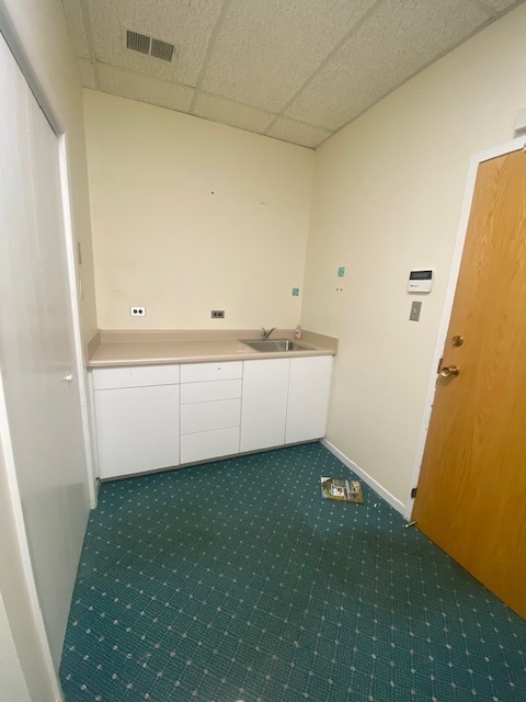 7350 W COLLEGE Drive #207, Palos Heights, IL 60463