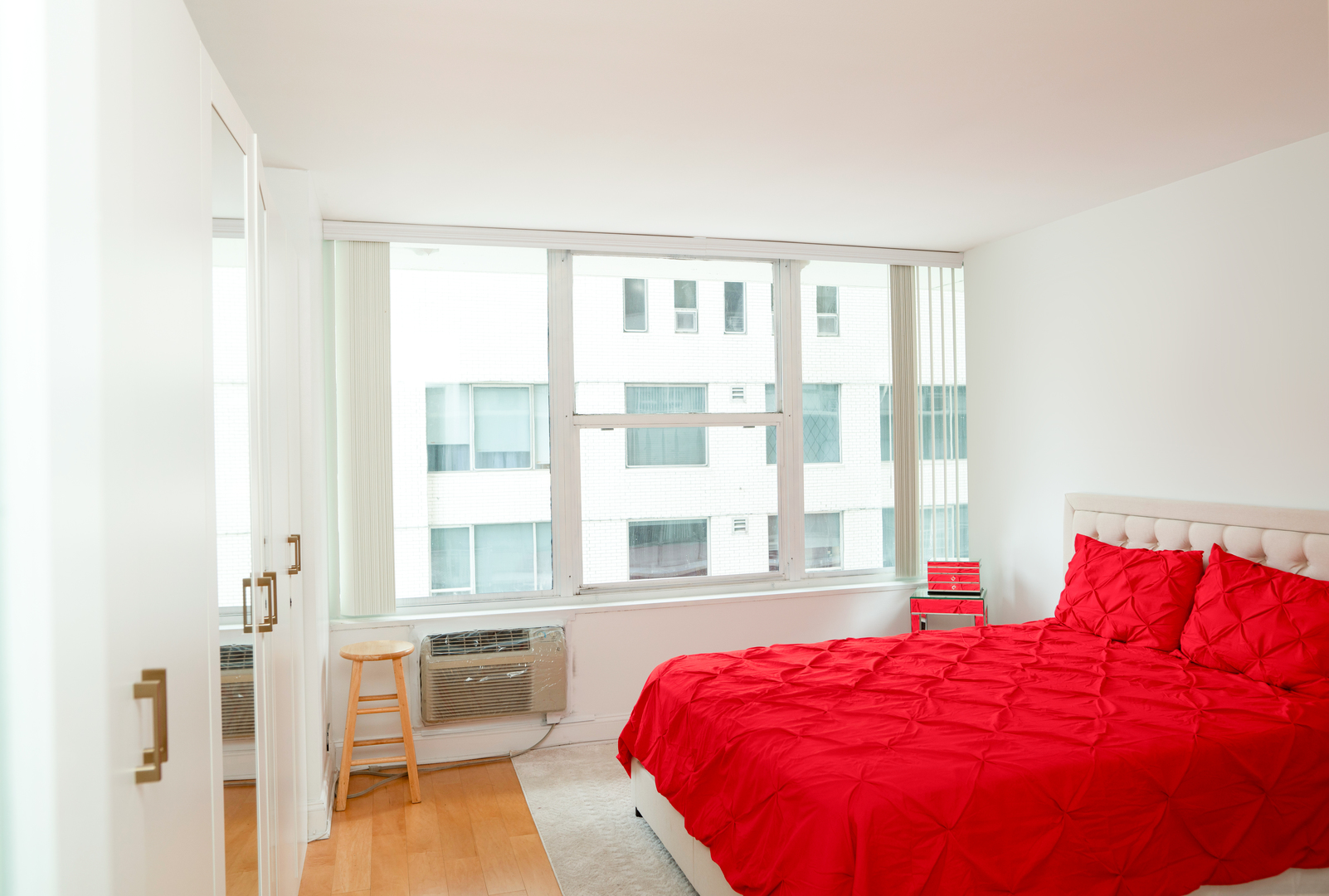 1000 N Lake Shore Drive #809, Chicago, IL 60611