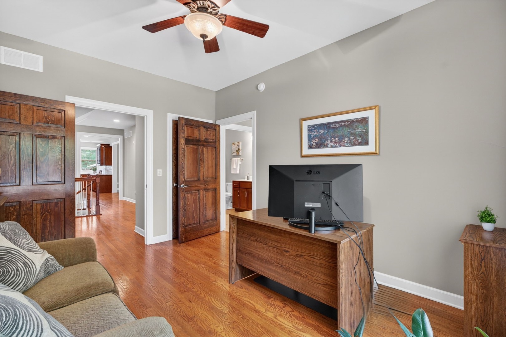 1045 MAGNOLIA Lane, Naperville, IL 60540