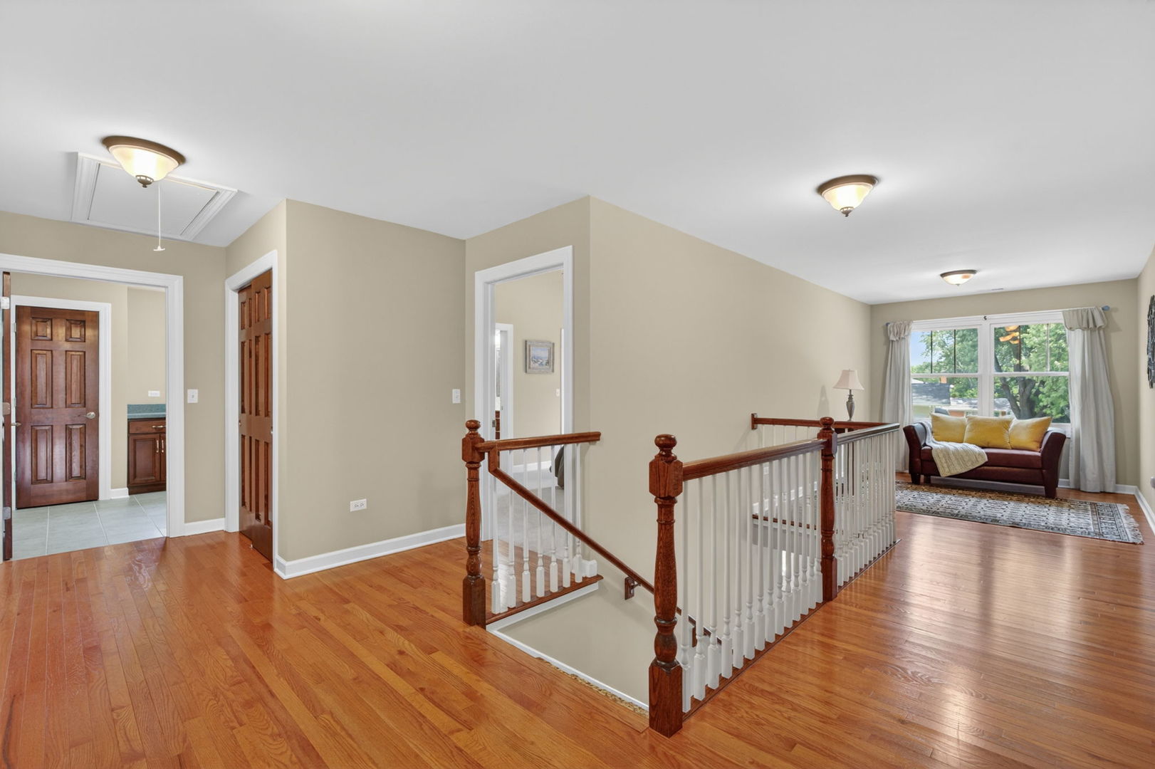 1045 MAGNOLIA Lane, Naperville, IL 60540