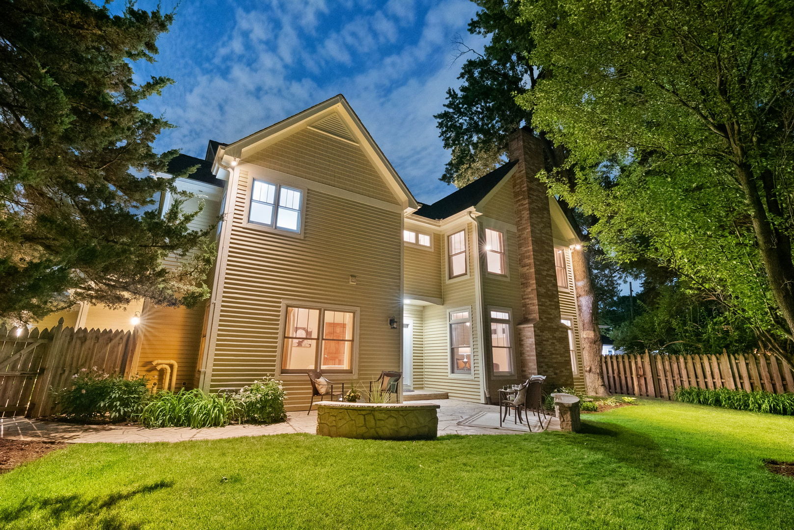 1045 MAGNOLIA Lane, Naperville, IL 60540