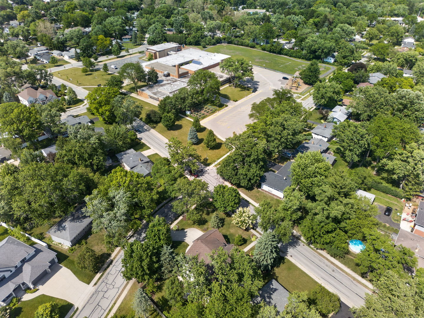 1045 MAGNOLIA Lane, Naperville, IL 60540