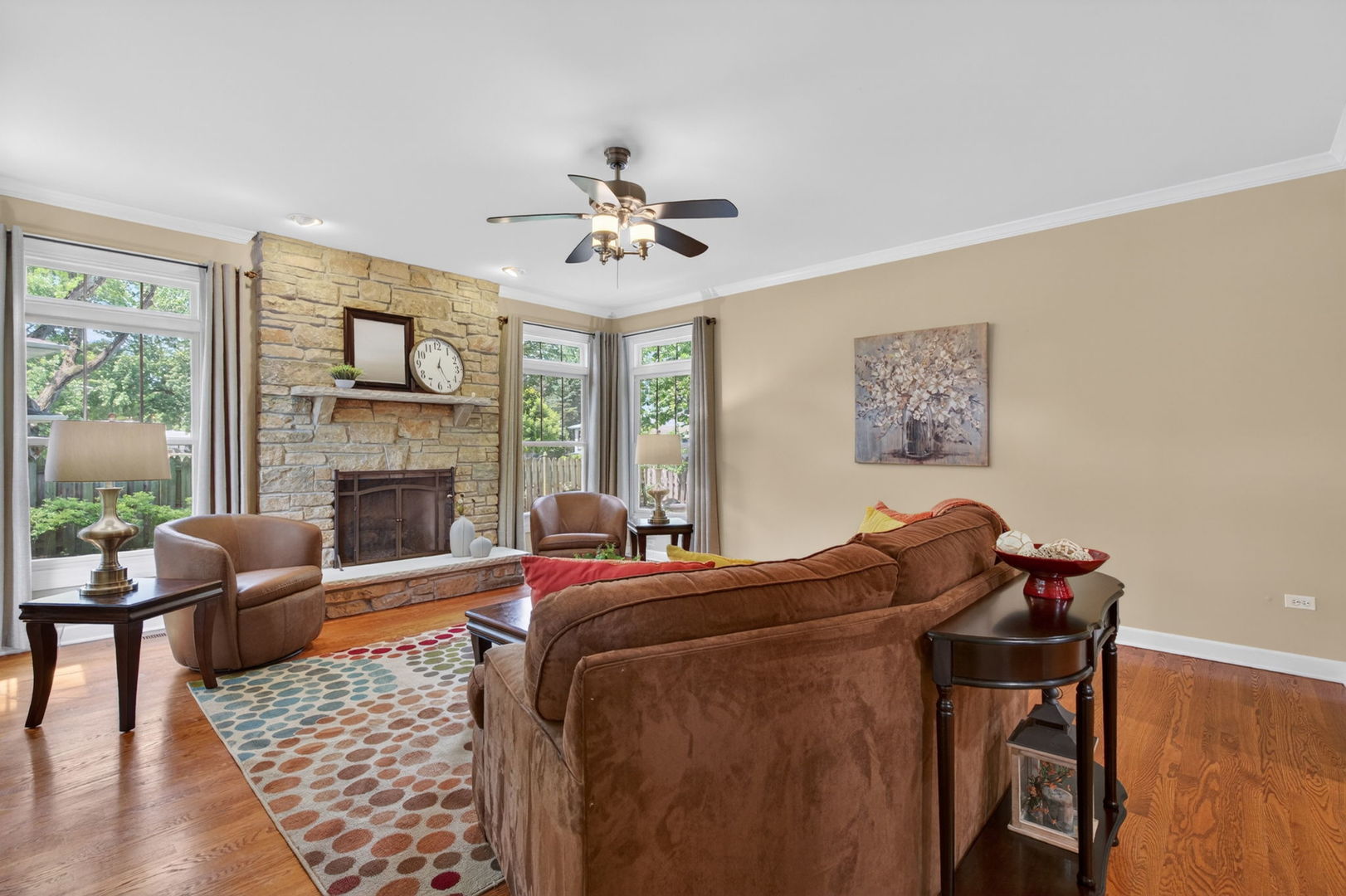 1045 MAGNOLIA Lane, Naperville, IL 60540