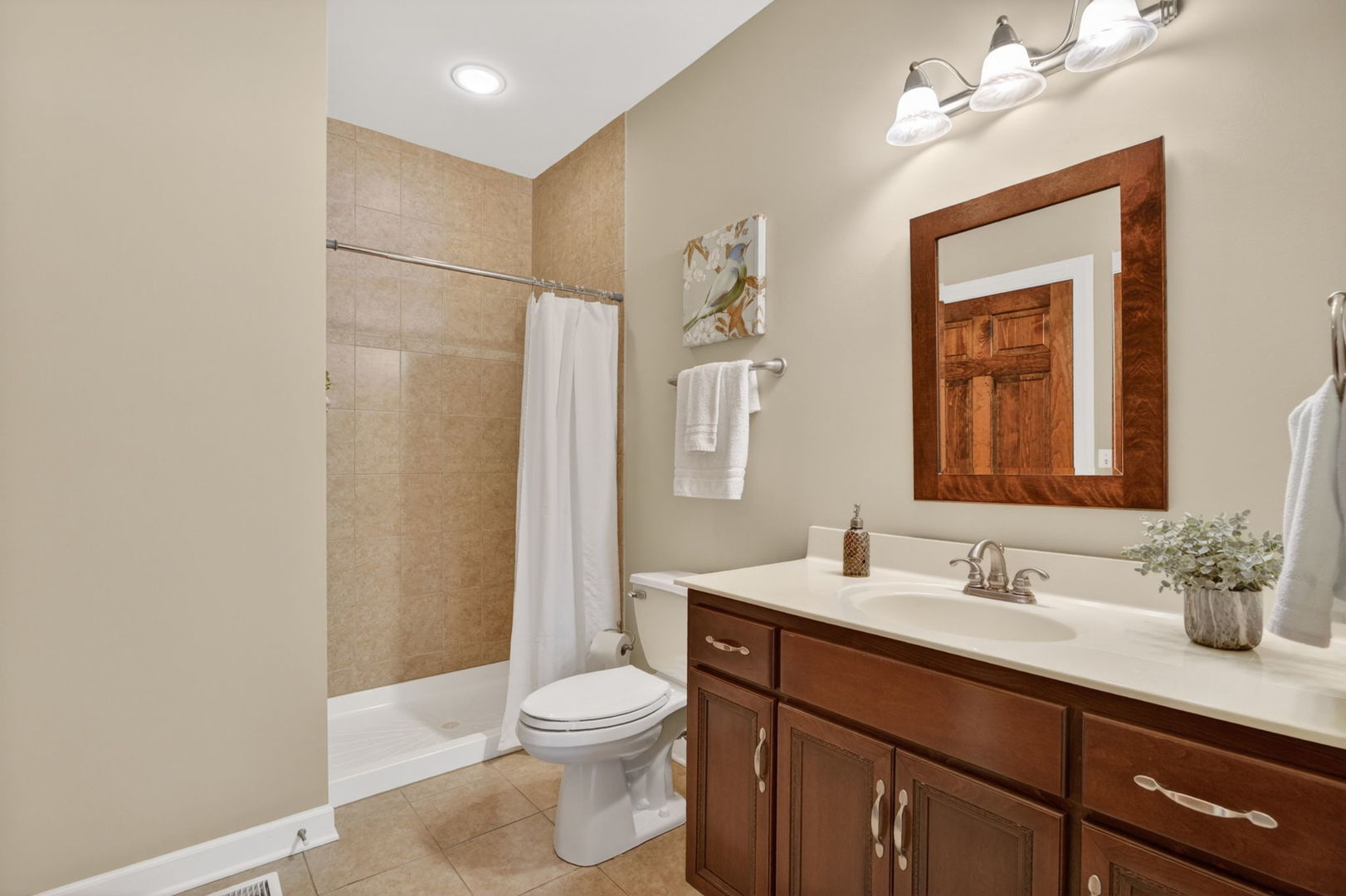 1045 MAGNOLIA Lane, Naperville, IL 60540
