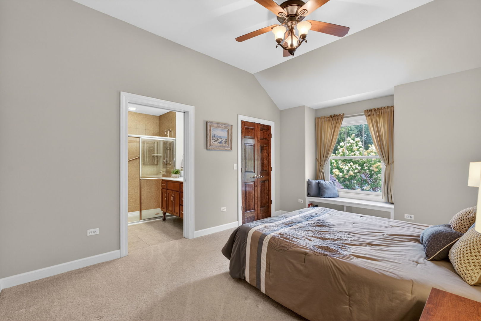 1045 MAGNOLIA Lane, Naperville, IL 60540