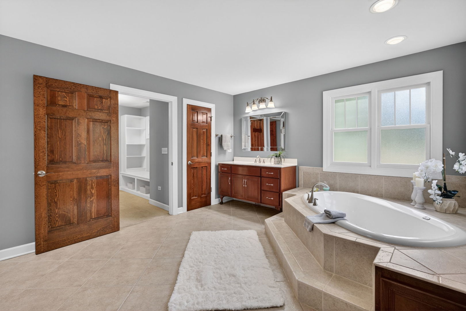 1045 MAGNOLIA Lane, Naperville, IL 60540