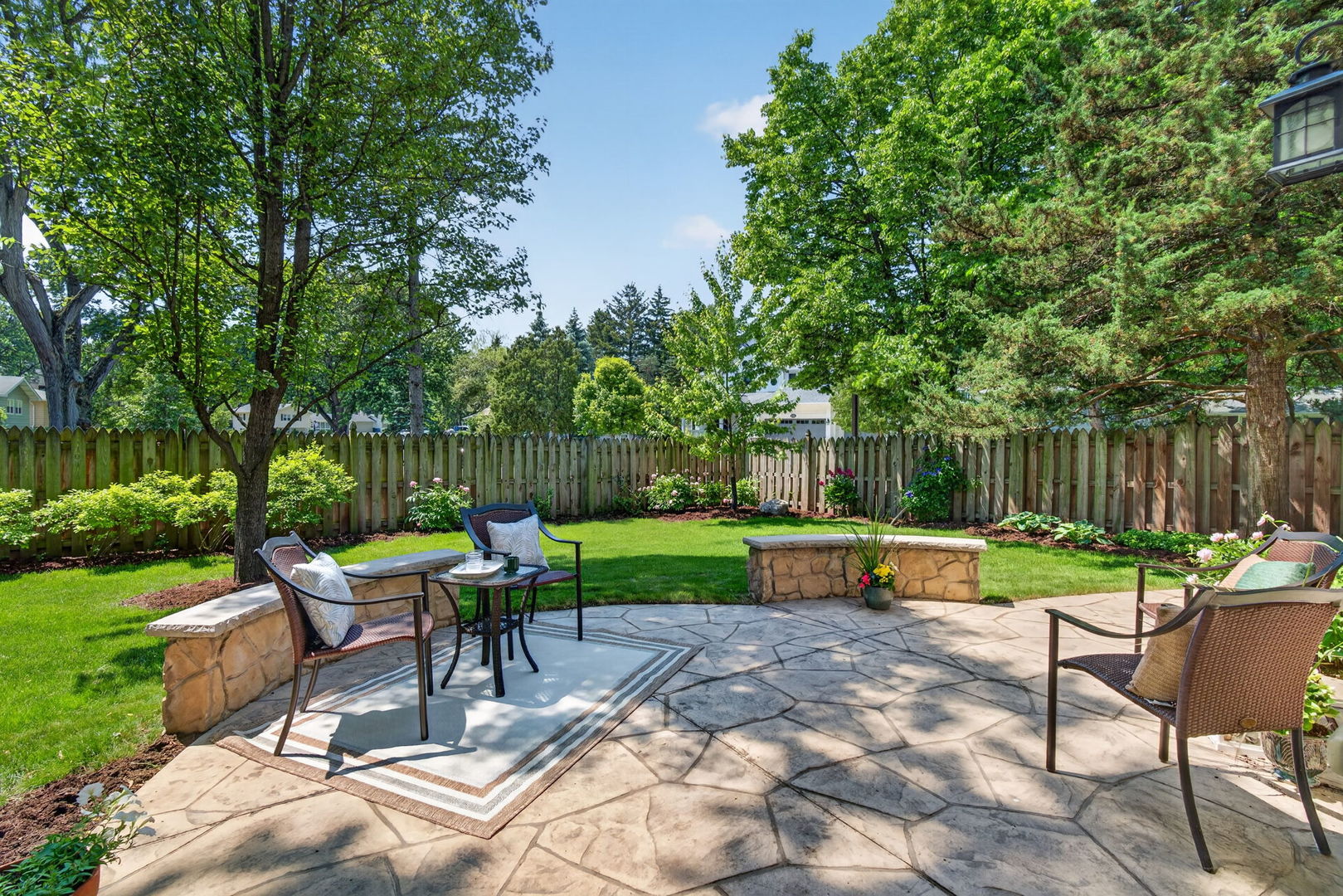 1045 MAGNOLIA Lane, Naperville, IL 60540