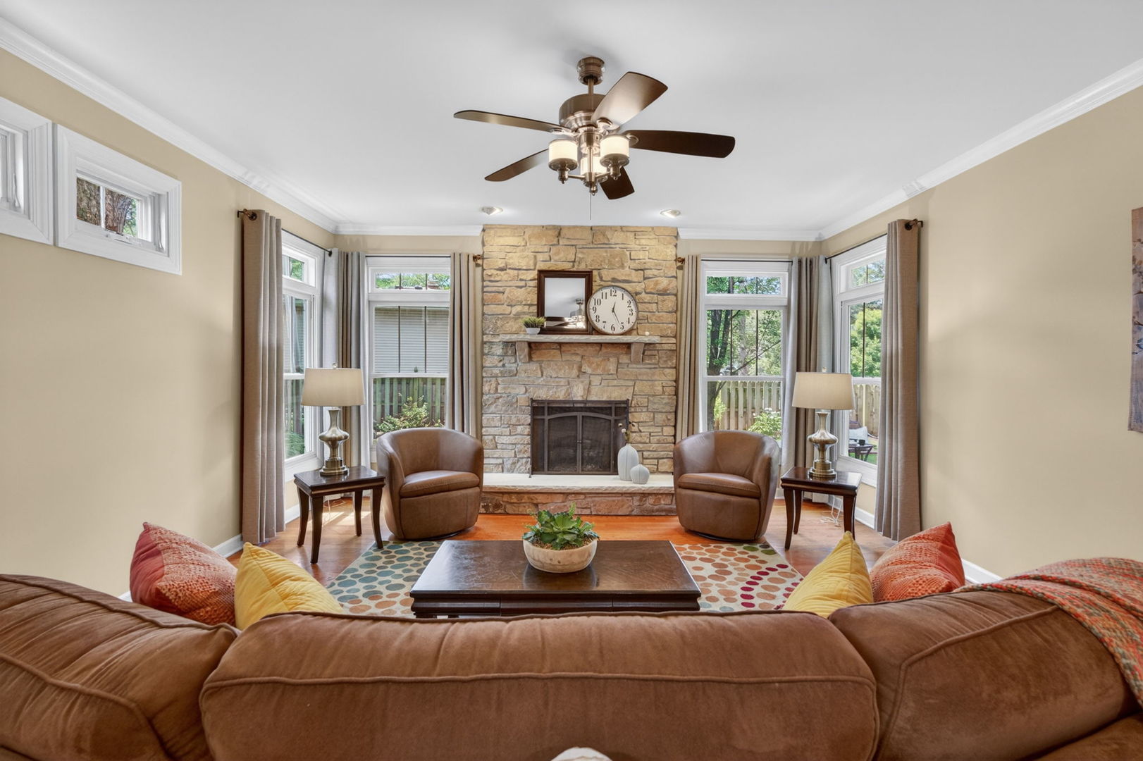 1045 MAGNOLIA Lane, Naperville, IL 60540