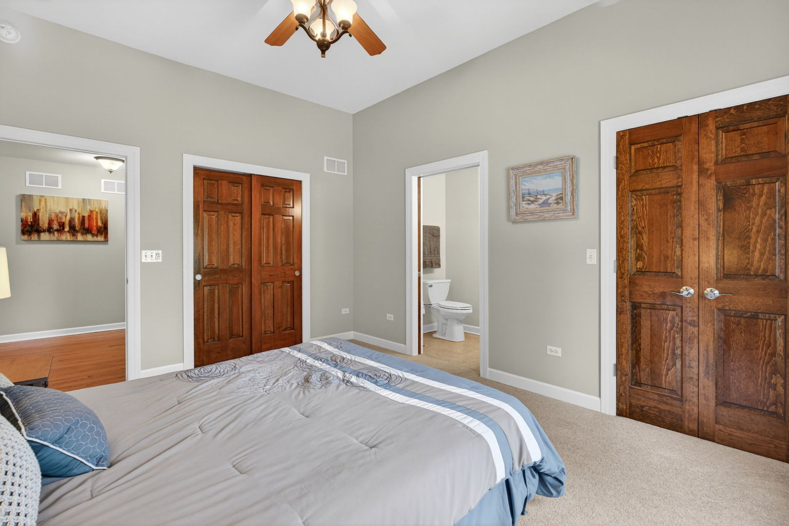 1045 MAGNOLIA Lane, Naperville, IL 60540