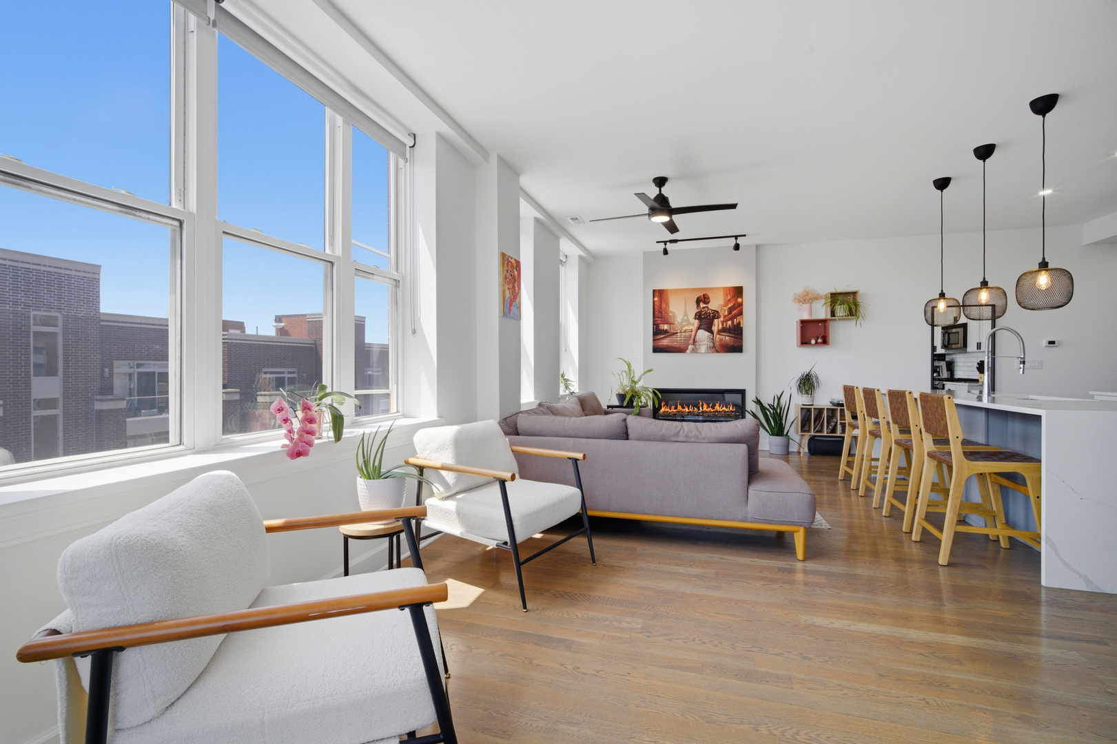 2700 W Belmont Avenue #403, Chicago, IL 60618
