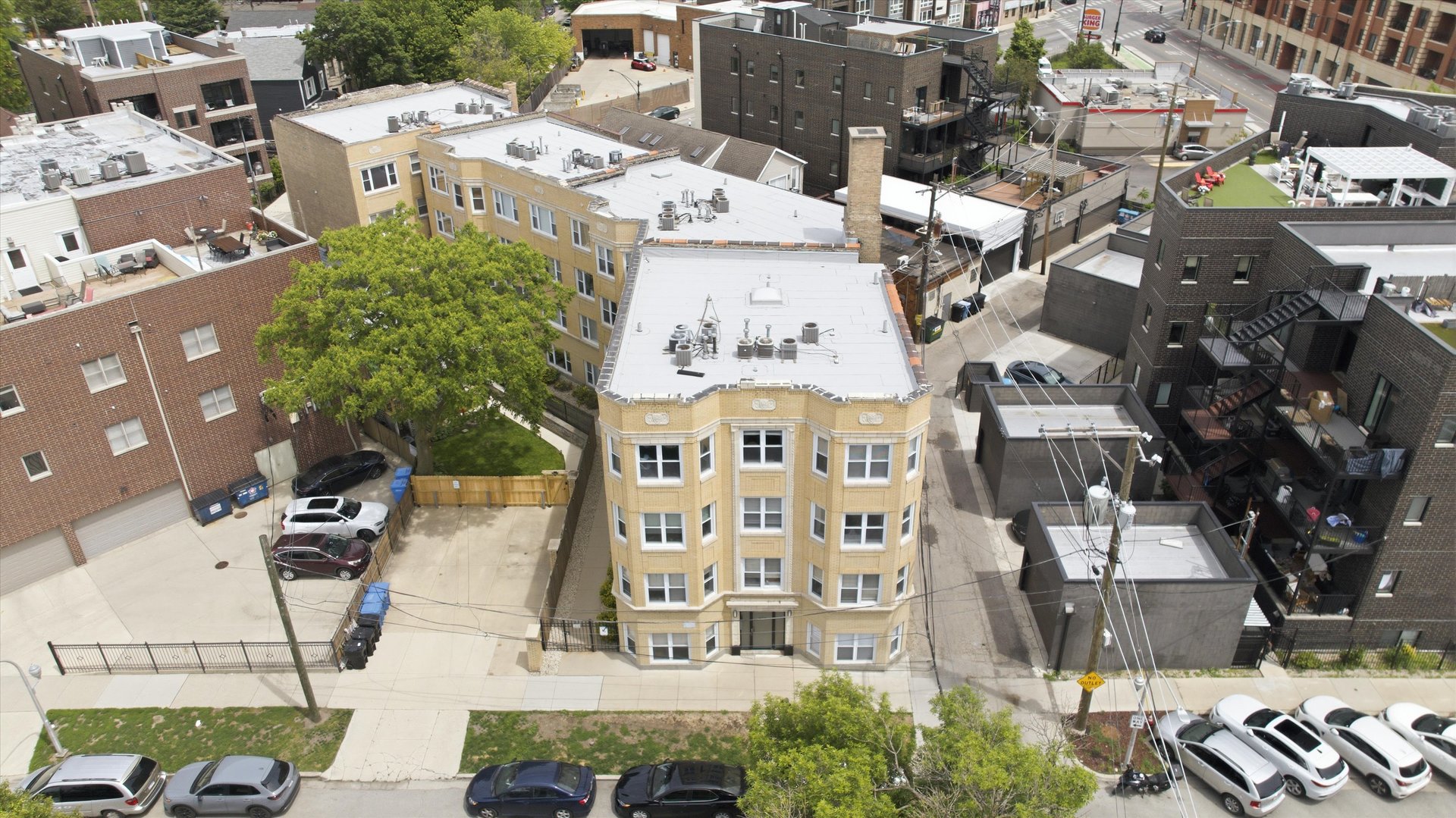 3215 N Francisco Avenue #GS, Chicago, IL 60618