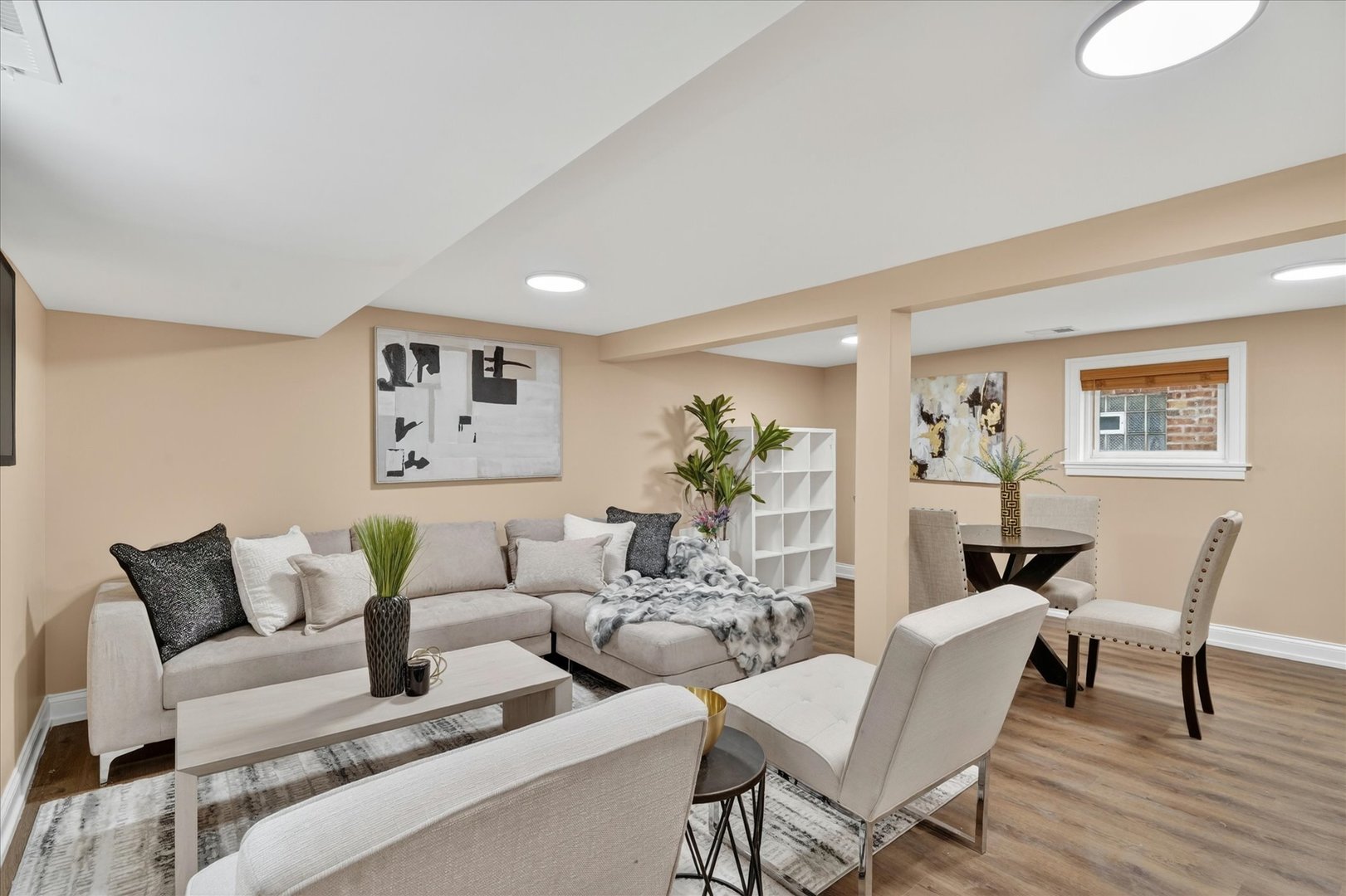 10103 S Aberdeen Street, Chicago, IL 60643