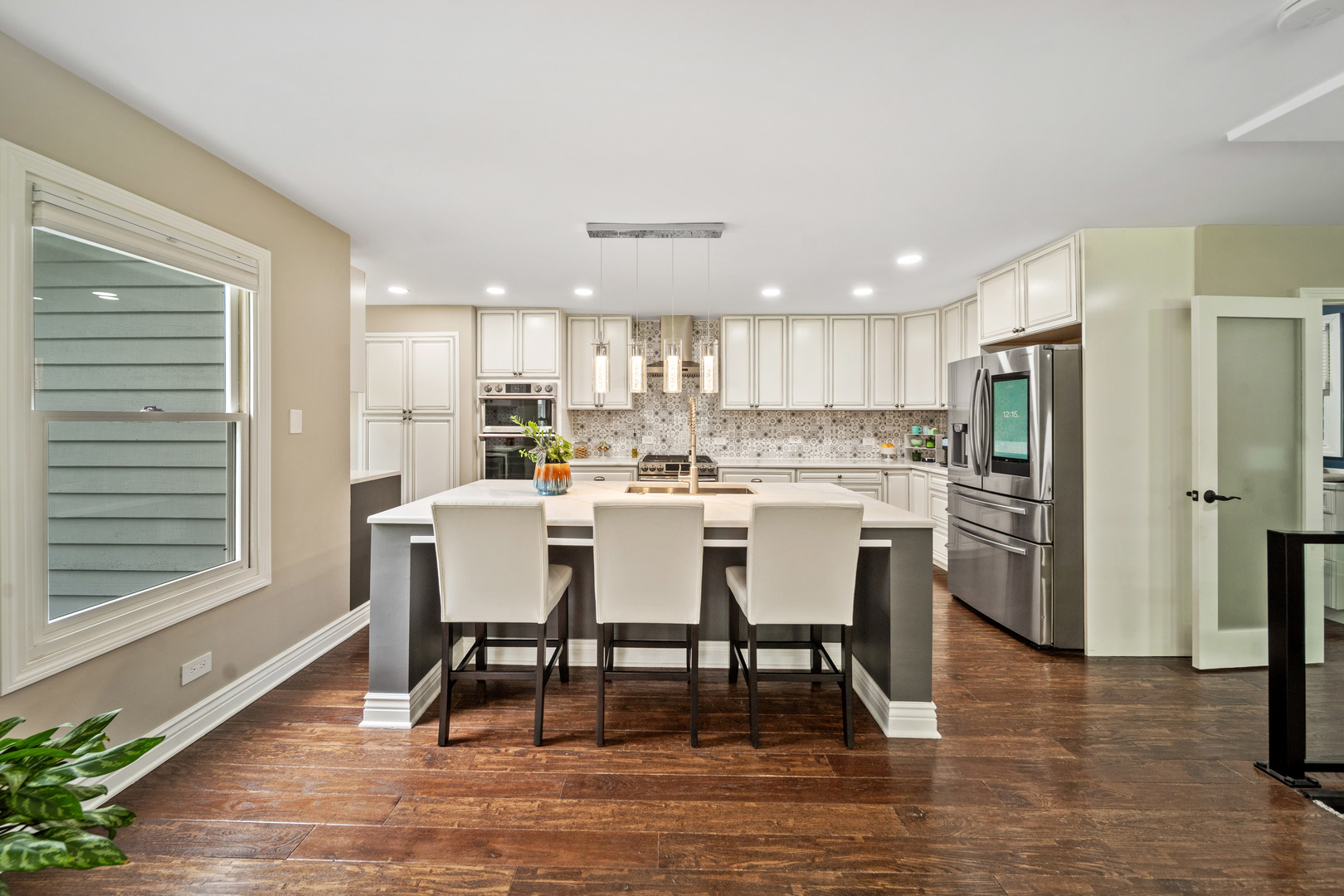 28W140 Mack Road, Wheaton, IL 60189