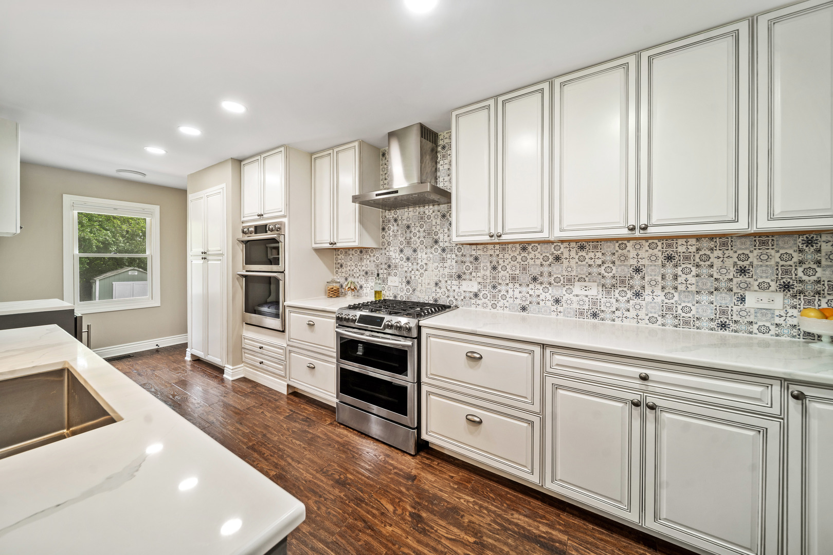 28W140 Mack Road, Wheaton, IL 60189