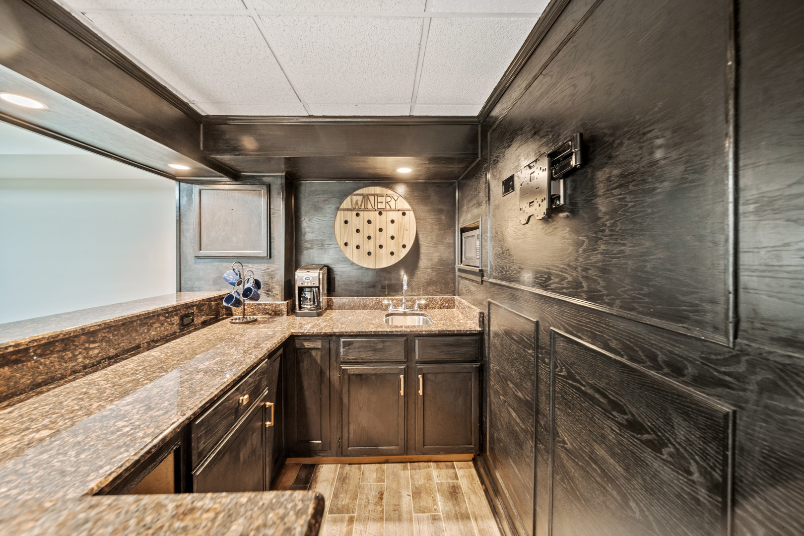 28W140 Mack Road, Wheaton, IL 60189