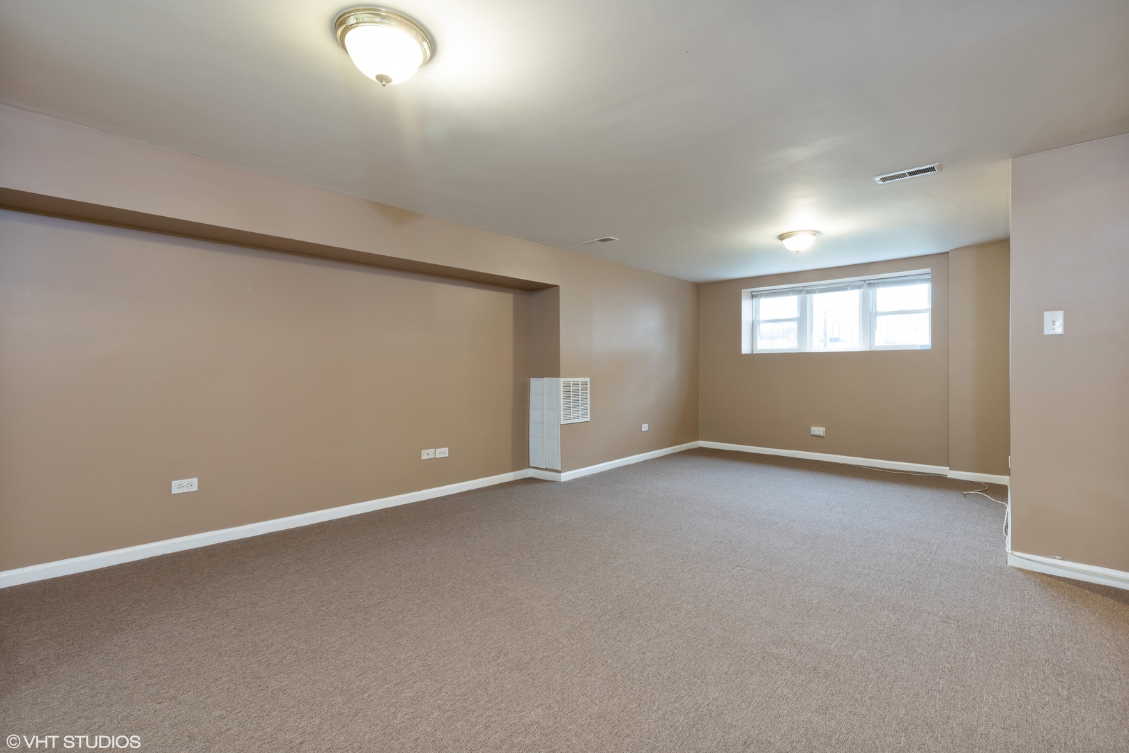 5414 W Montrose Avenue #G, Chicago, IL 60641