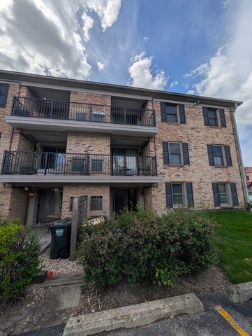 1756 Fayette #C, Hoffman Estates, IL 60169