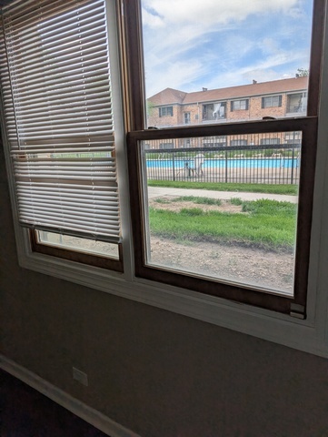 1756 Fayette #C, Hoffman Estates, IL 60169