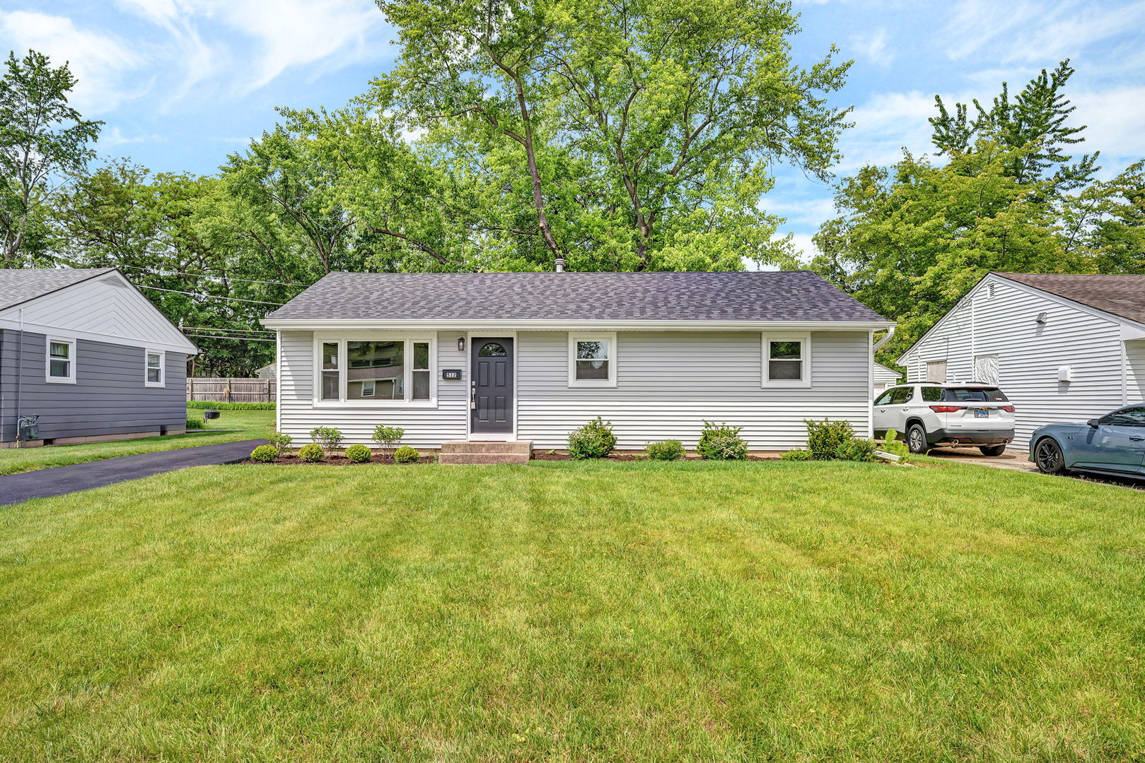 512 N Westlawn Avenue, Aurora, IL 60506