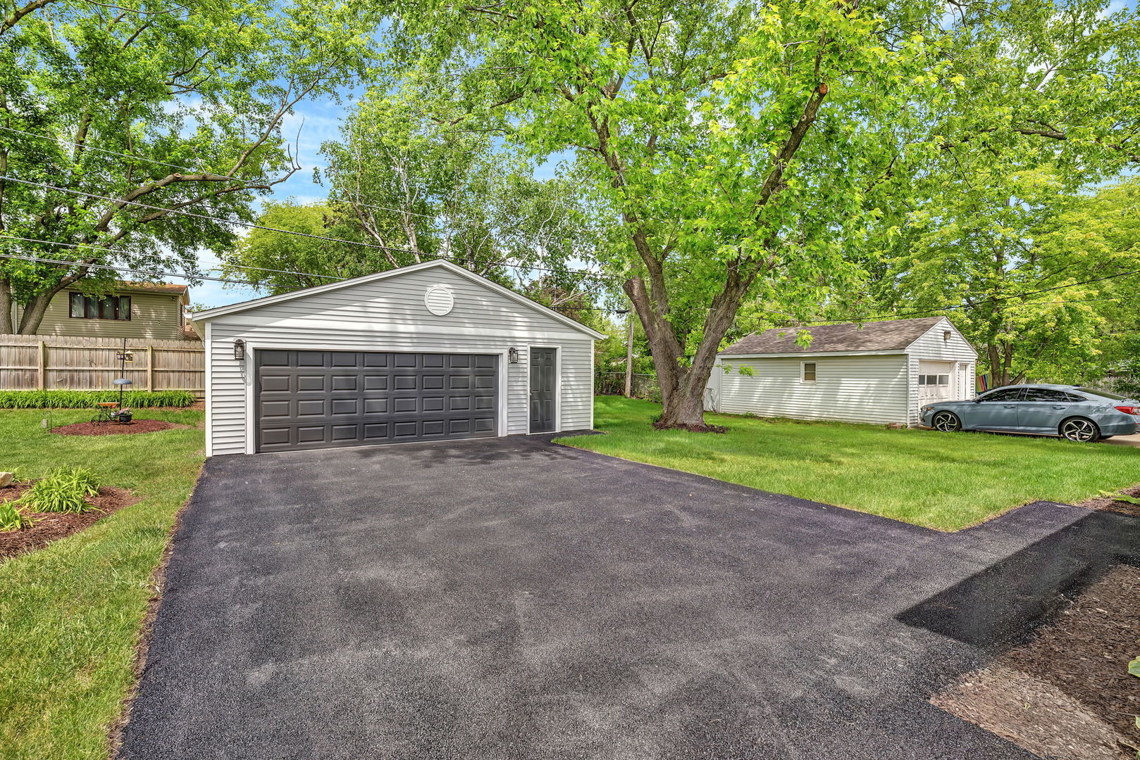 512 N Westlawn Avenue, Aurora, IL 60506