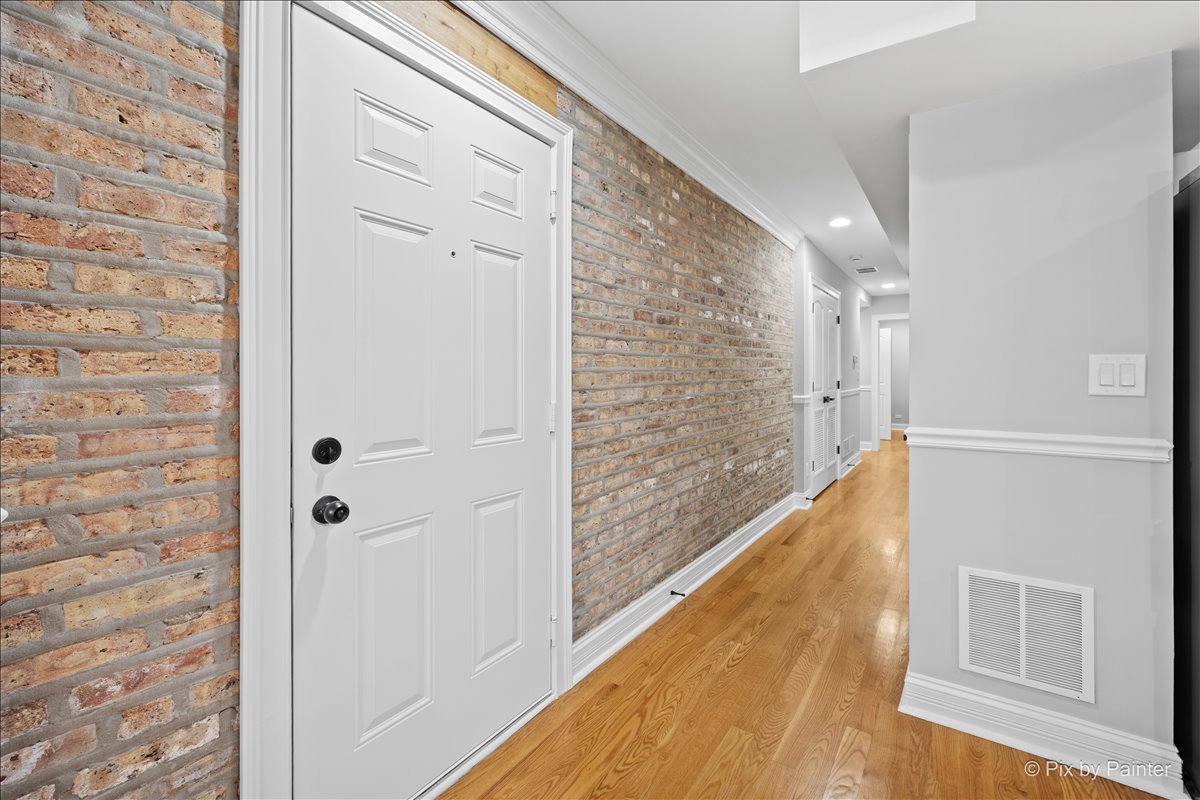 5217 N Winthrop Avenue #G, Chicago, IL 60640