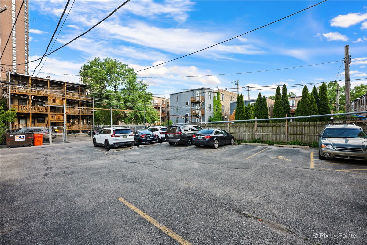 5217 N Winthrop Avenue #G, Chicago, IL 60640
