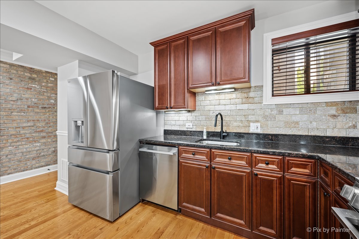 5217 N Winthrop Avenue #G, Chicago, IL 60640