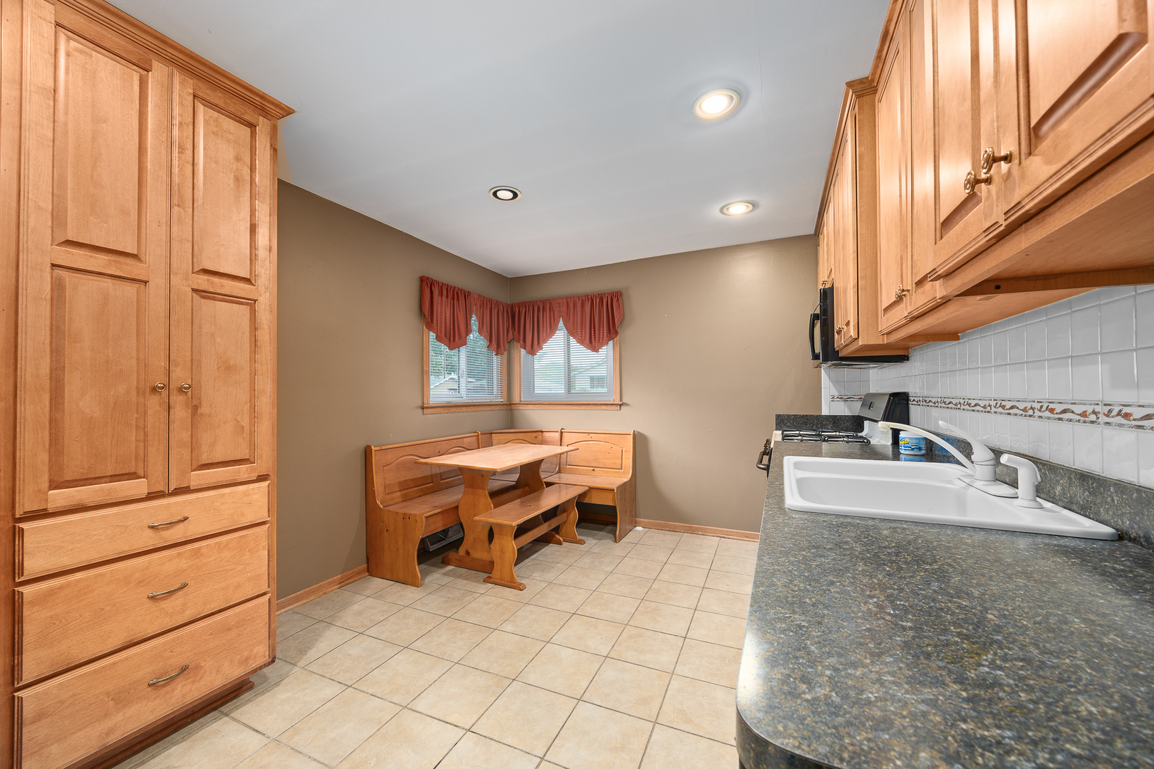 12416 S 44th Court, Alsip, IL 60803