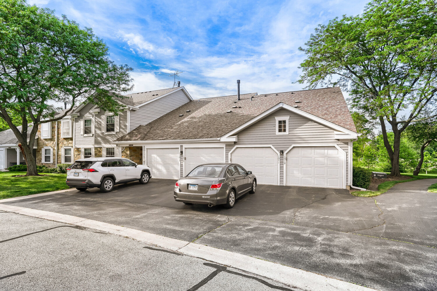 1017 Auburn Lane #1017, Buffalo Grove, IL 60089