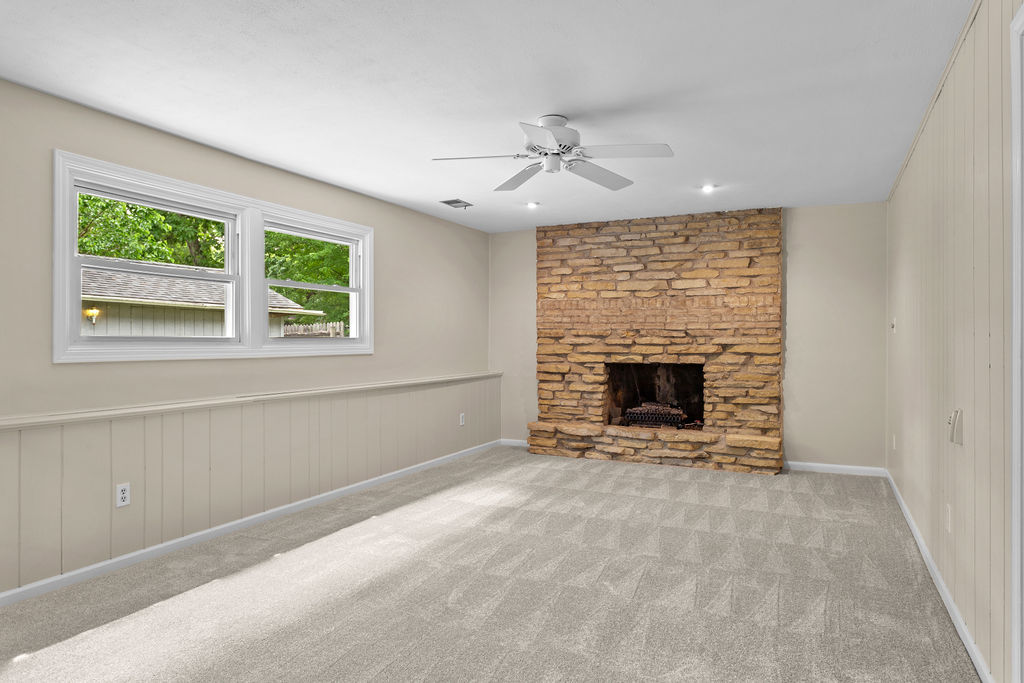 24445 W Lancelot Lane, Joliet, IL 60404