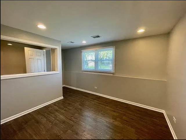 168 FARM GATE Lane, Bolingbrook, IL 60440
