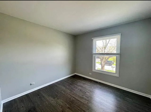 168 FARM GATE Lane, Bolingbrook, IL 60440
