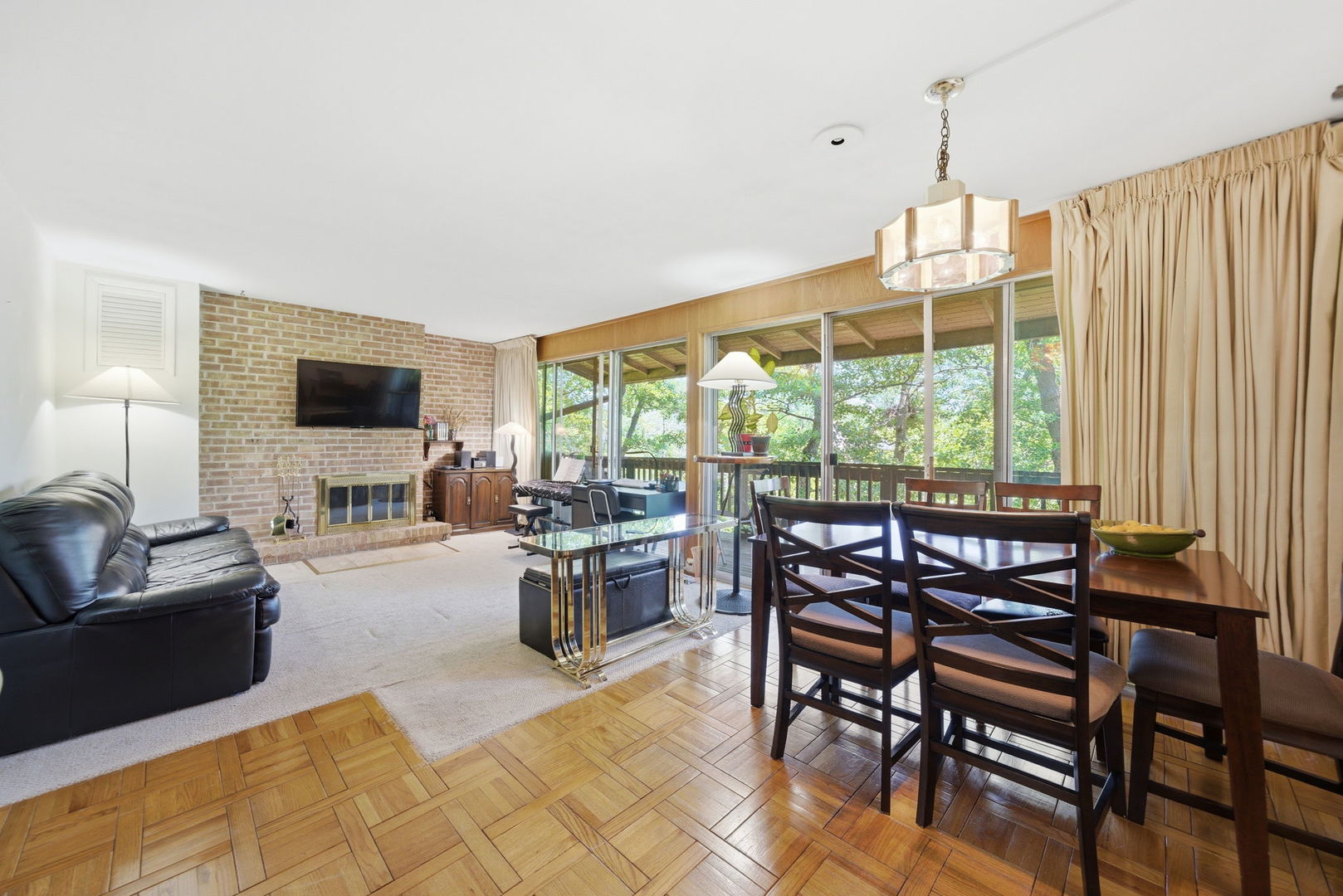 5517 E Lake Drive #91-E, Lisle, IL 60532