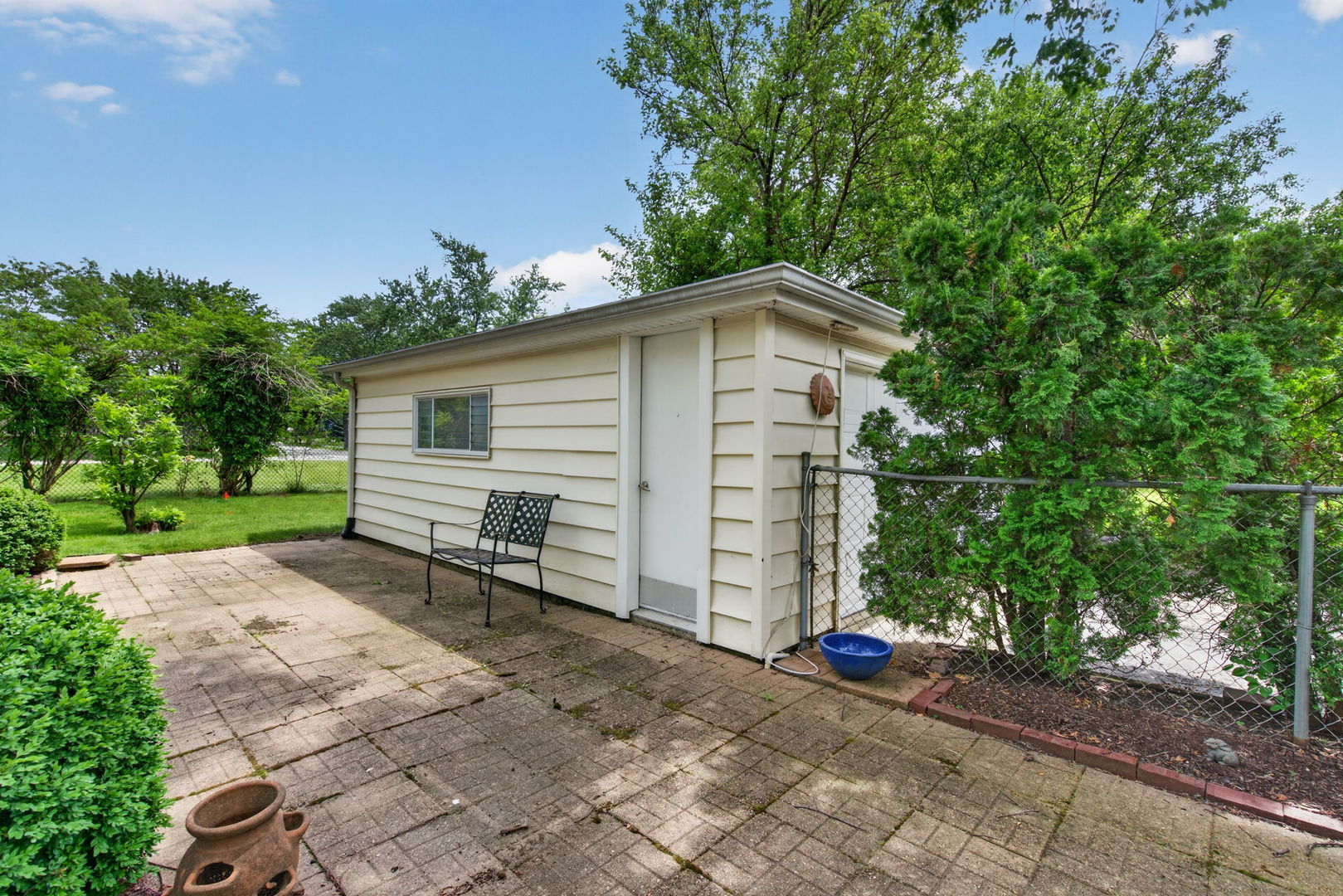 100 Shady Lane, Bolingbrook, IL 60440