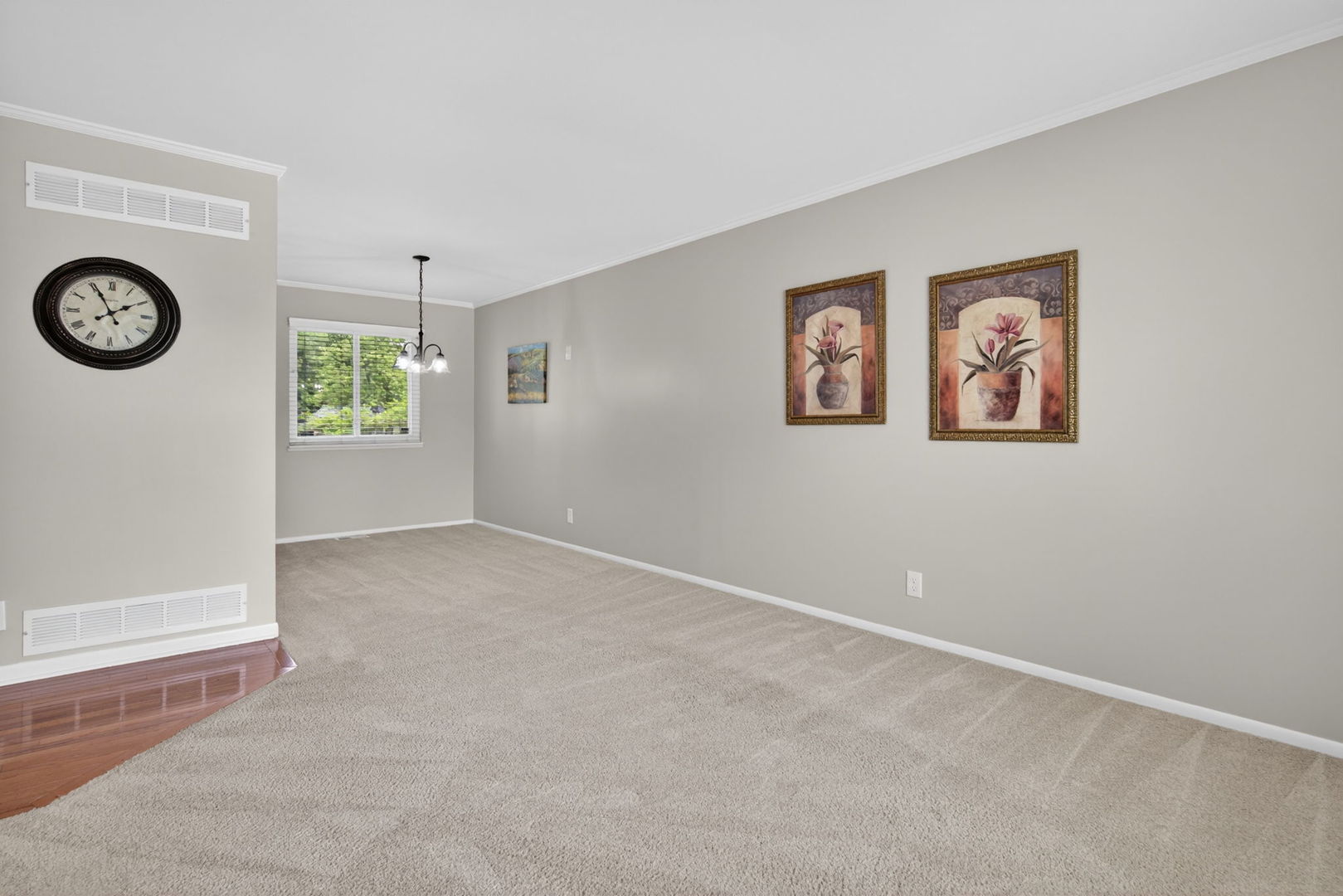 100 Shady Lane, Bolingbrook, IL 60440