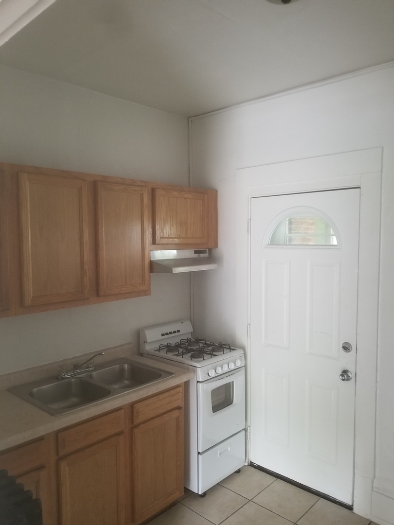 620/26 N Perry Street, Davenport, IA 52803