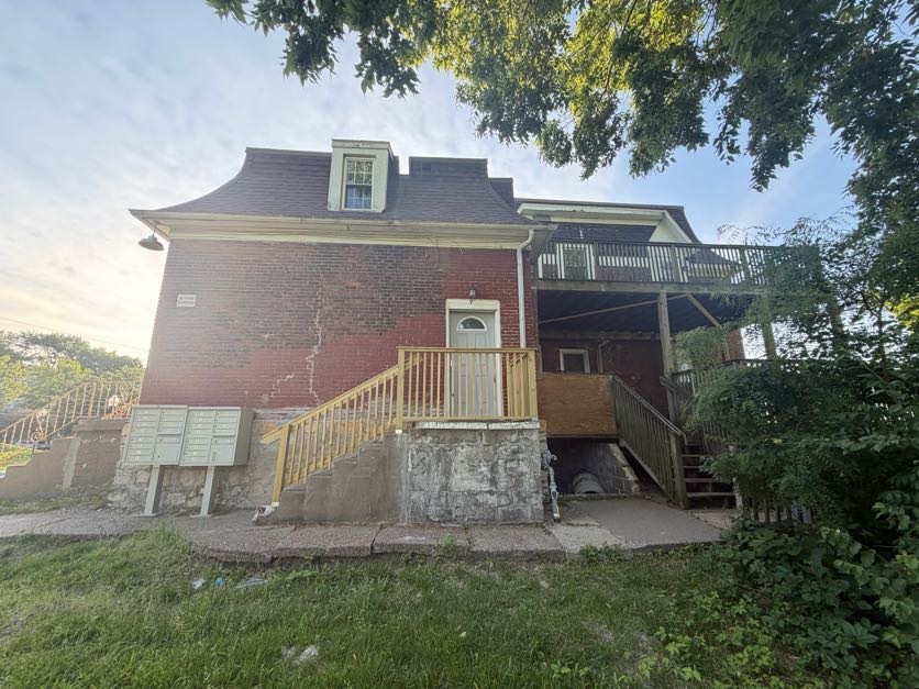 620/26 N Perry Street, Davenport, IA 52803