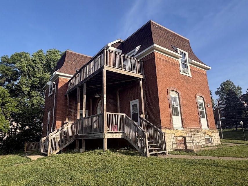 620/26 N Perry Street, Davenport, IA 52803
