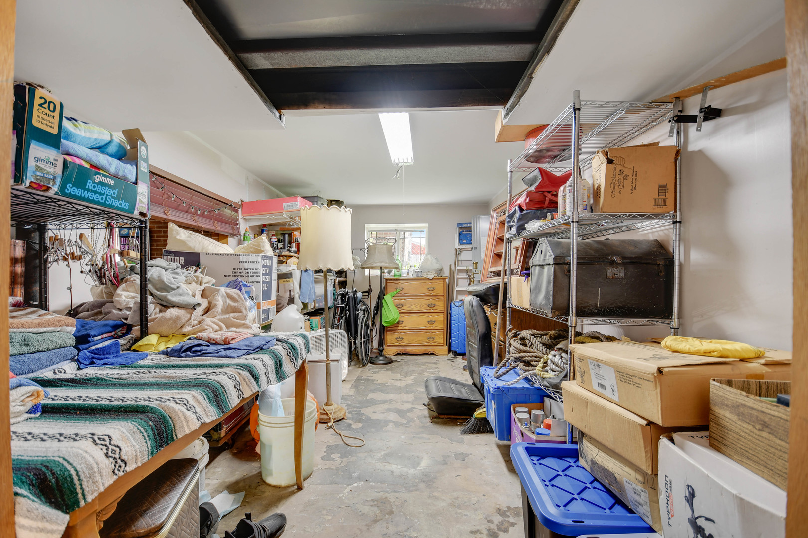4820 S Lotus Avenue, Chicago, IL 60638