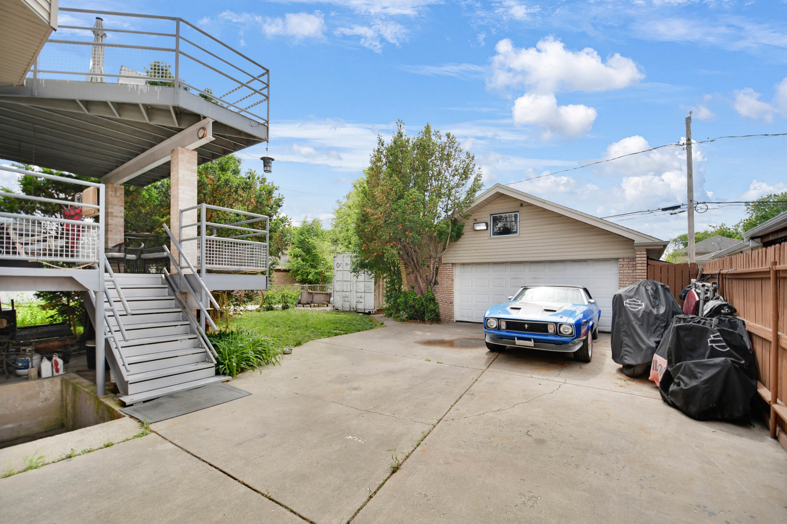4820 S Lotus Avenue, Chicago, IL 60638