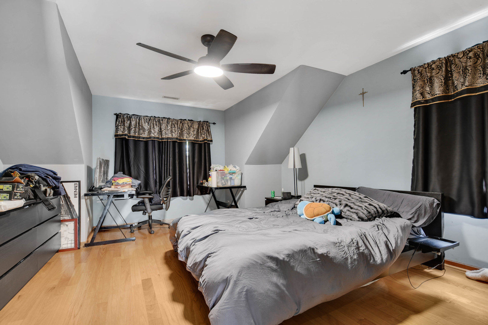 4820 S Lotus Avenue, Chicago, IL 60638