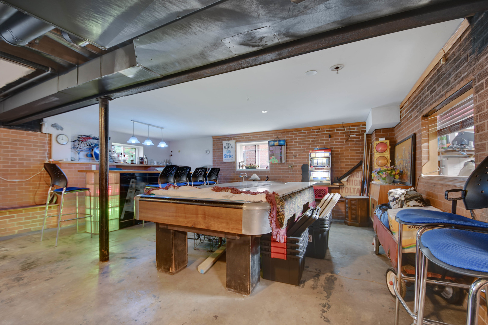 4820 S Lotus Avenue, Chicago, IL 60638
