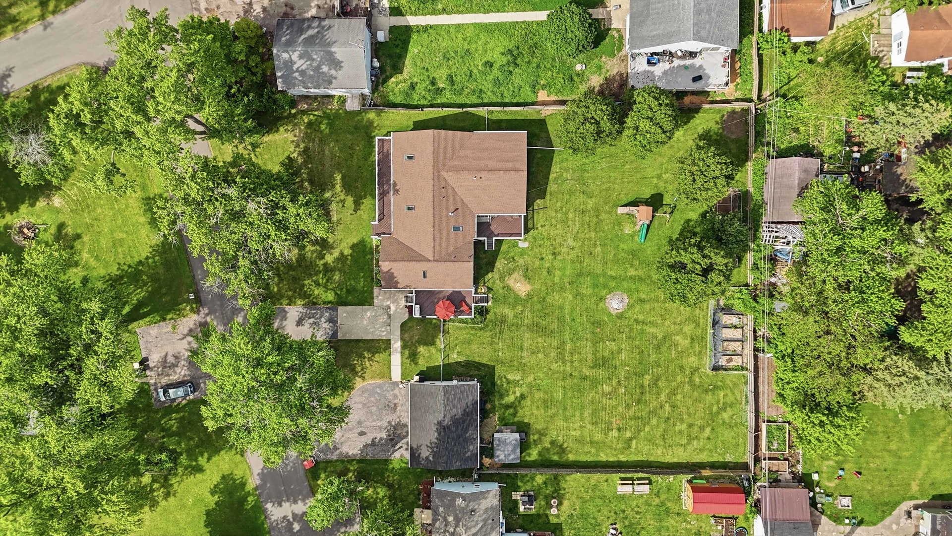 37883 N Watts Avenue, Spring Grove, IL 60081