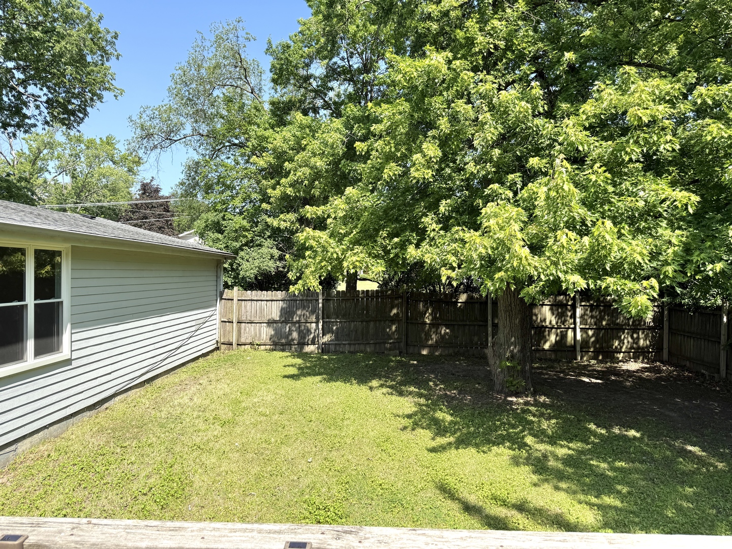 8400 S 84th Court, Hickory Hills, IL 60457