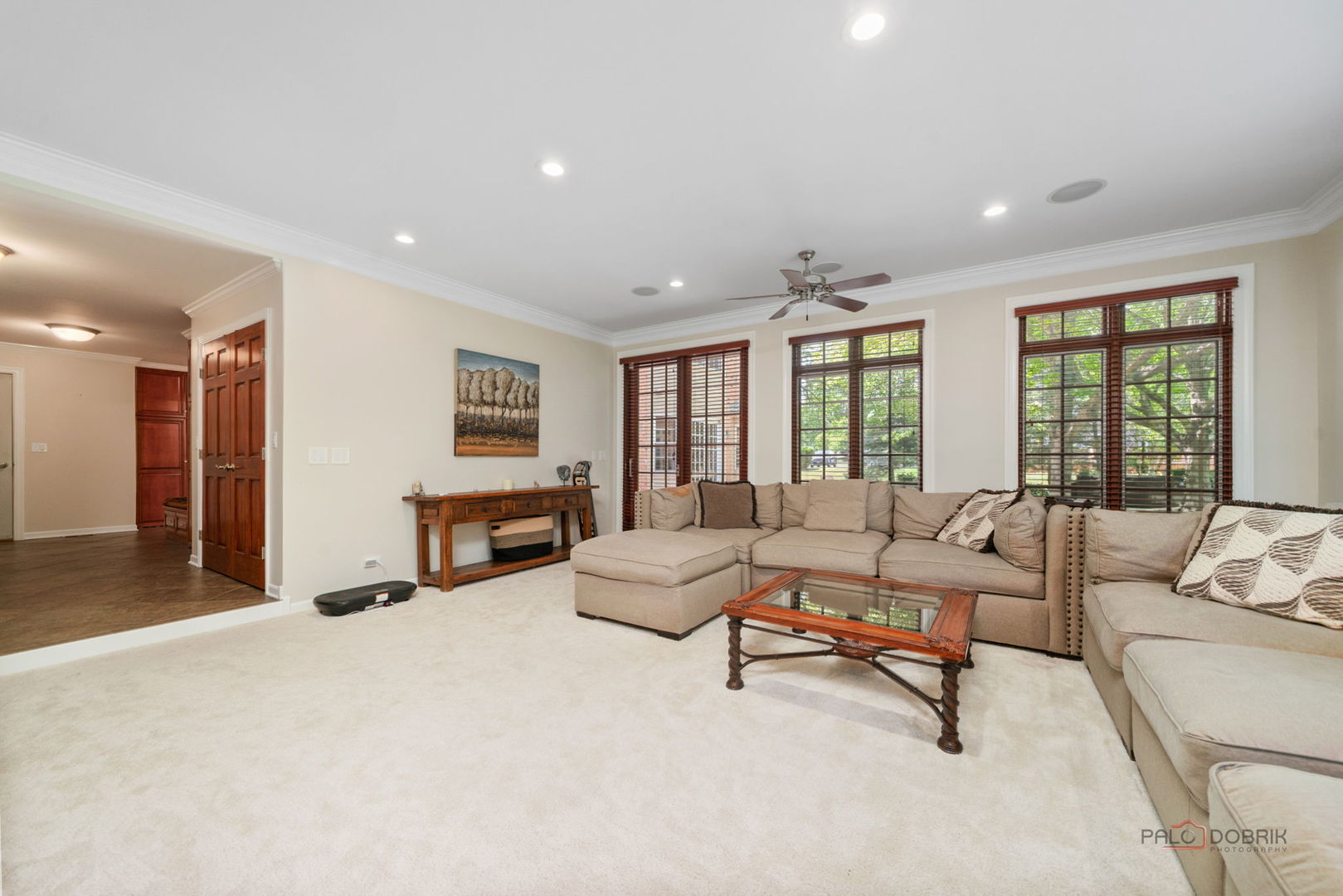 126 Schooner Lane, Lake Barrington, IL 60010